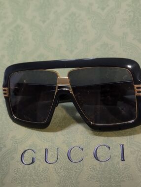 Gucci Black and Gold Men's Shield Sunglasses